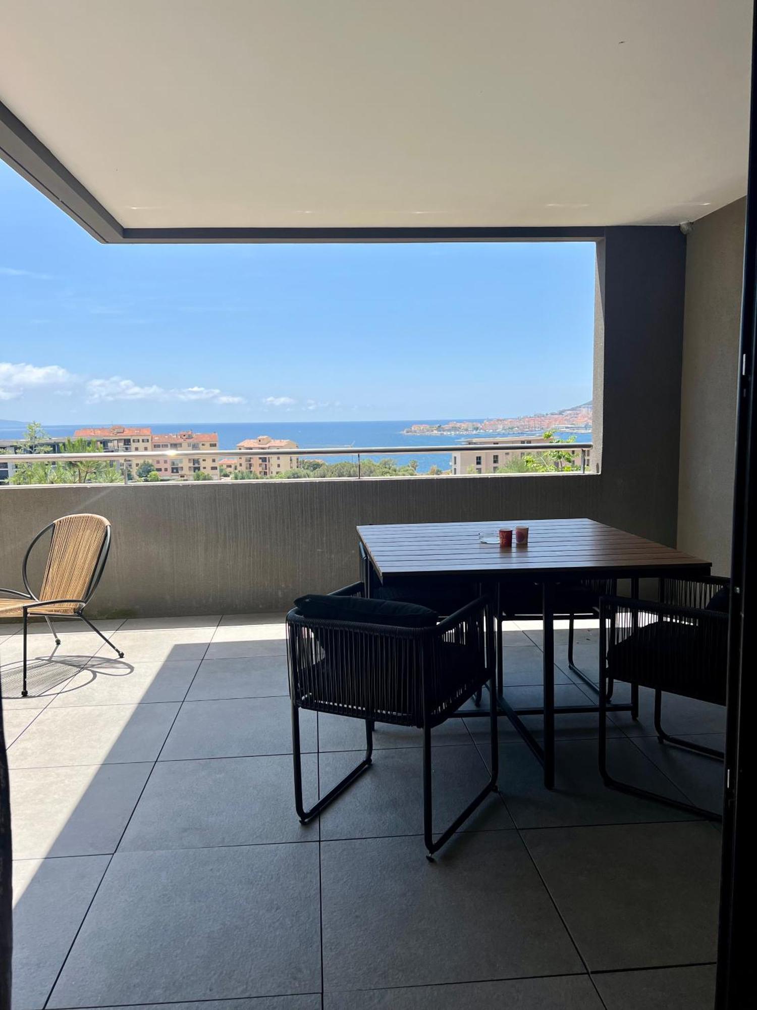 T2 Ajaccio Vue Mer Exterior photo